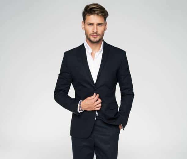 Comment choisir la bonne couleur de ceinture pour un costume de mariage noir ?