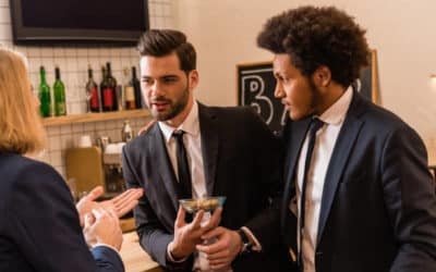 Quelle est l’importance du choix du tissu pour un costume de mariage noir ?