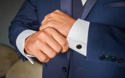 Choisir les Boutons Parfaits pour Sublimer votre Costume de Mariage Noir