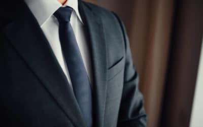 Conseils pour Choisir la Largeur Parfaite des Manches pour votre Costume de Mariage Noir