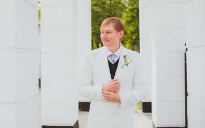 Comment choisir la coupe parfaite pour un costume de mariage à Lyon ?