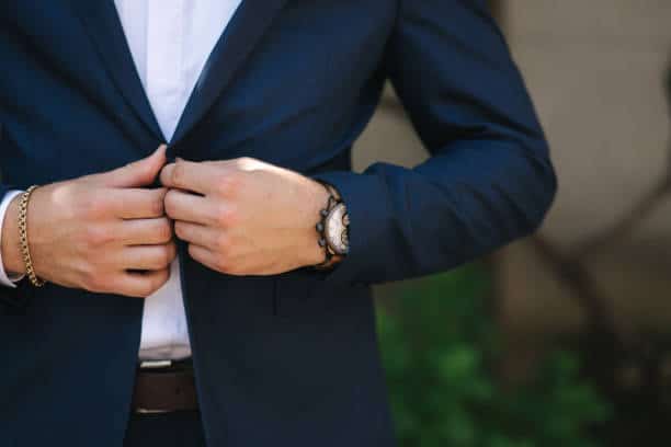 Les erreurs à éviter lors de l’achat d’un costume de mariage à Lyon